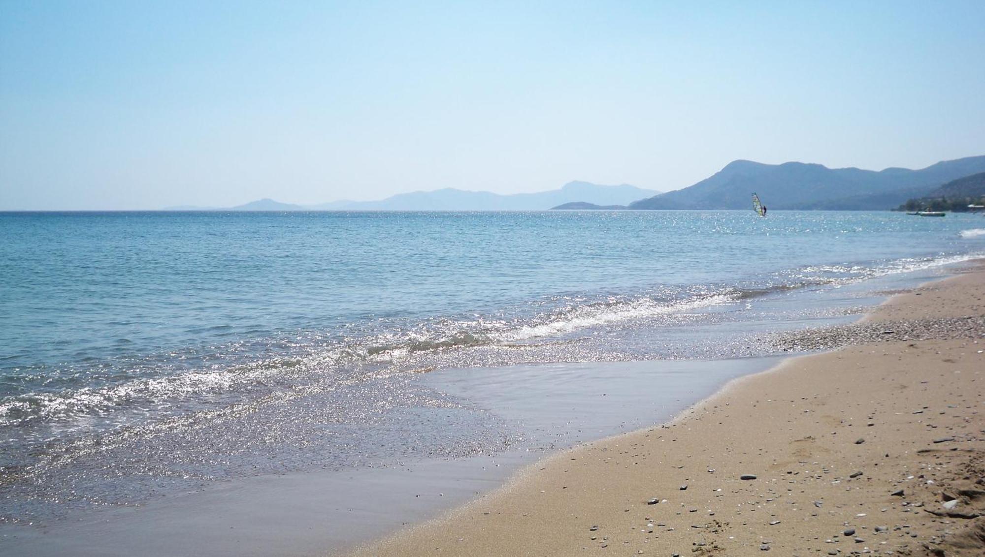 Aphrodite Samos Suites Marathokampos Exterior photo