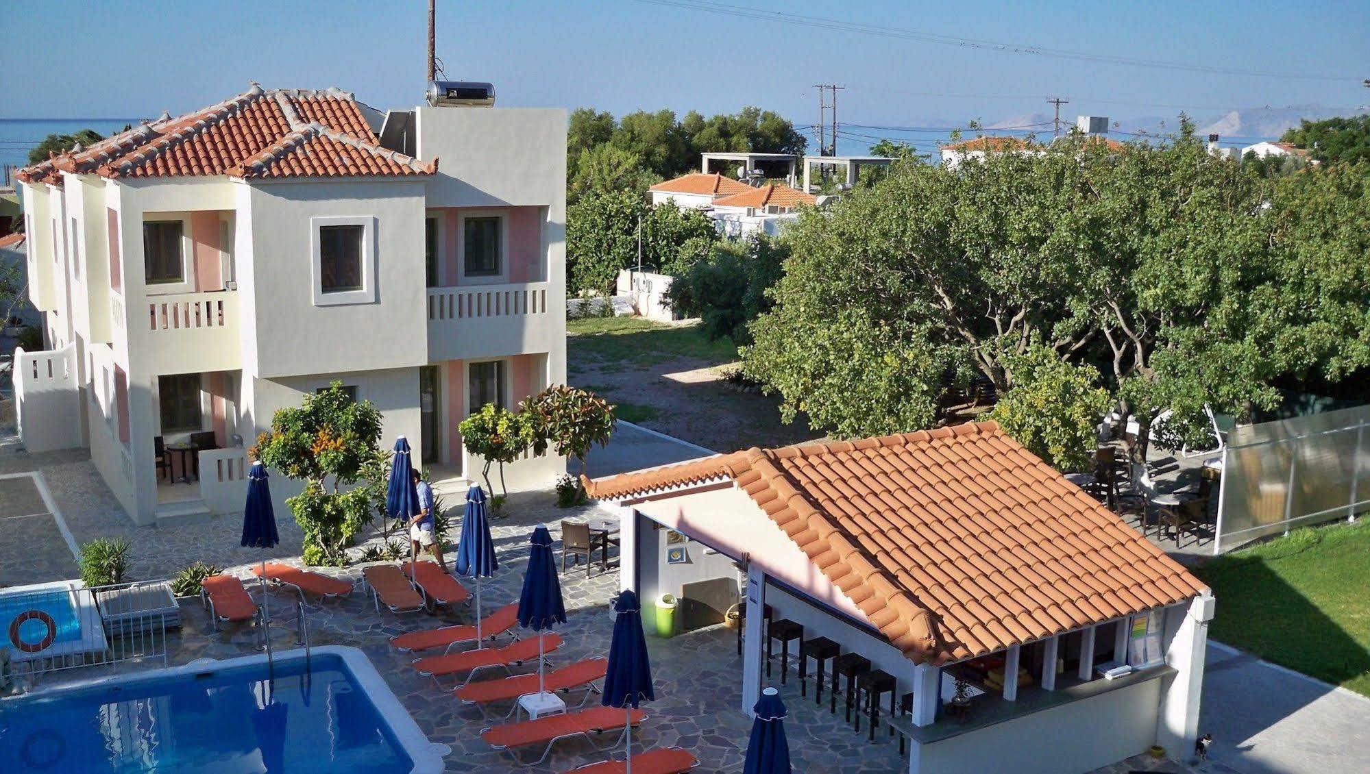 Aphrodite Samos Suites Marathokampos Exterior photo