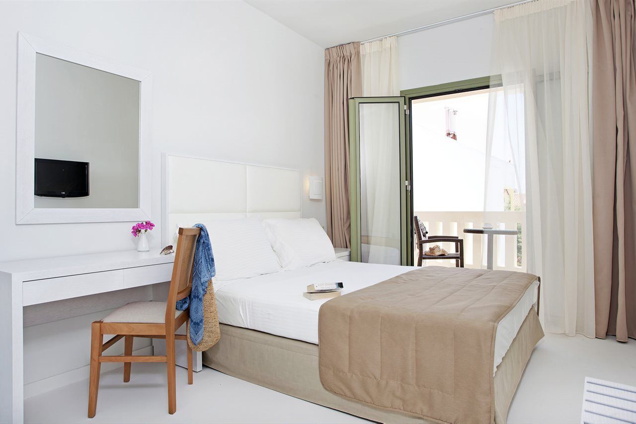 Aphrodite Samos Suites Marathokampos Exterior photo